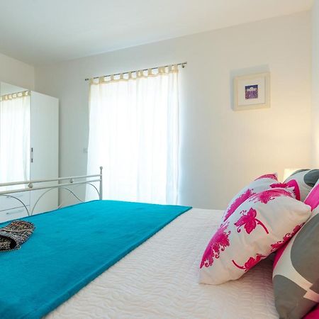 Mihaela & Brigita Bayview Studio Apartments Дубровник Екстер'єр фото