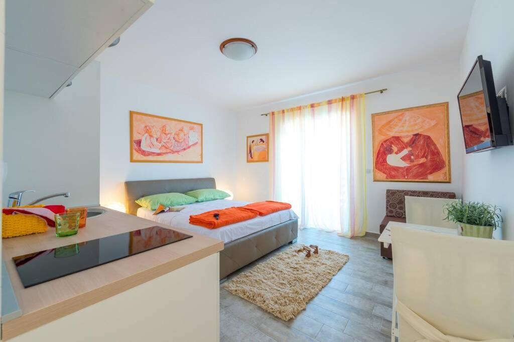 Mihaela & Brigita Bayview Studio Apartments Дубровник Екстер'єр фото