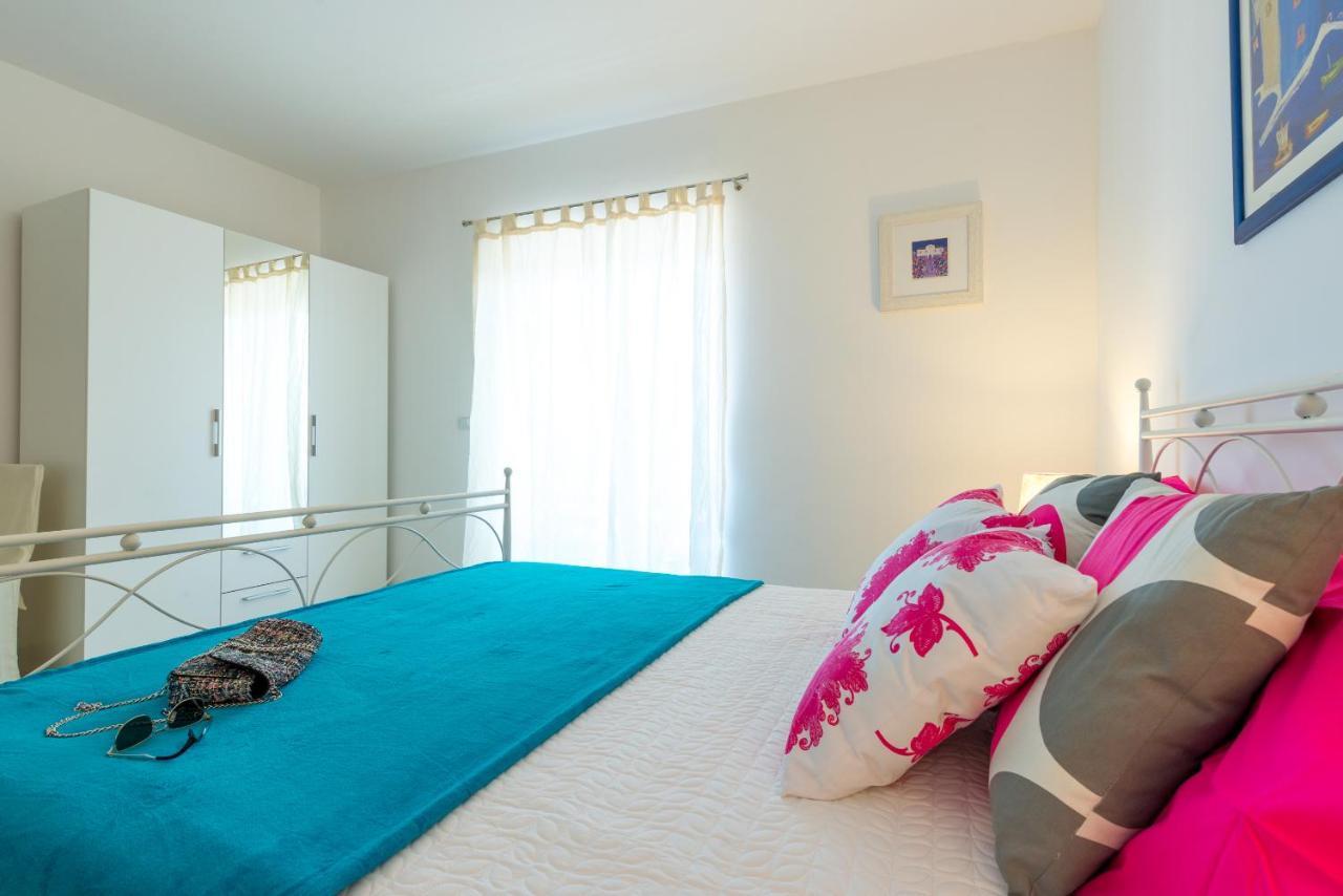 Mihaela & Brigita Bayview Studio Apartments Дубровник Екстер'єр фото